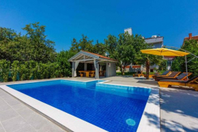 Holiday home in Jadranovo 39402